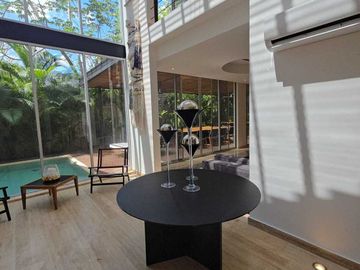 CASA EN VENTA EN HERMOSA PRIVADA EN CHOLUL MERIDA