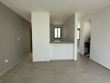 Casa en Caucel, Mérida- Privada con Parque Central y Amenidades