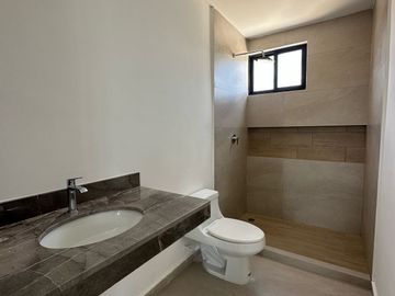 Casa en Caucel, Mérida- Privada con Parque Central y Amenidades