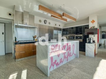 VENTA CASA POR Aragones