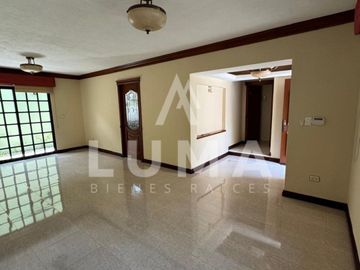 Casa en venta en Fraccionamiento Malibran