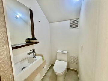 Exclusiva Casa En Venta En Pance, Lujo, Naturaleza Y Seguridad En Conjunto Residencial