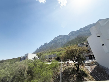 Casa en venta en Cumbres Elite Premier, García