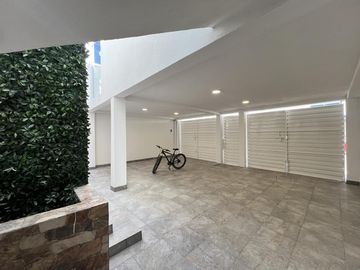 Casa en  Venta 4 Recamaras fracc. Valle del Angel