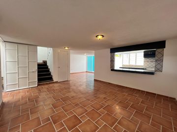 Casa en  Venta 4 Recamaras fracc. Valle del Angel