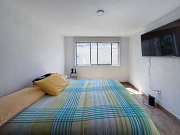VENTA DE CASA EN CONDOMINIO REMODELADA CON VIGILANCIA 3 RECAMARAS