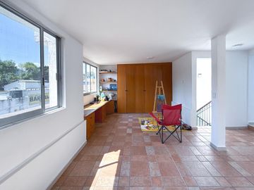 VENTA DE CASA EN CONDOMINIO REMODELADA CON VIGILANCIA 3 RECAMARAS