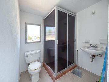 VENTA DE CASA EN CONDOMINIO REMODELADA CON VIGILANCIA 3 RECAMARAS
