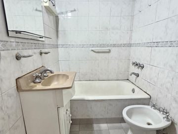 Departamento en  Bernal centro