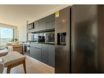 SE VENDE APARTAMENTO EN MURANO CENTRO - EL CABRERO