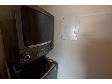 SE VENDE APARTAMENTO EN MURANO CENTRO - EL CABRERO