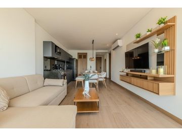 SE VENDE APARTAMENTO EN MURANO CENTRO - EL CABRERO