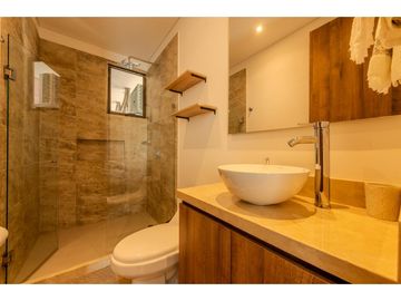 SE VENDE APARTAMENTO EN MURANO CENTRO - EL CABRERO