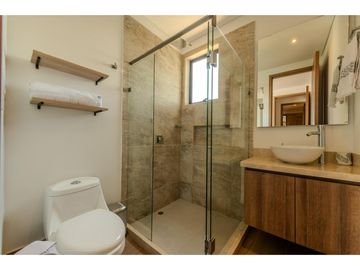 SE VENDE APARTAMENTO EN MURANO CENTRO - EL CABRERO