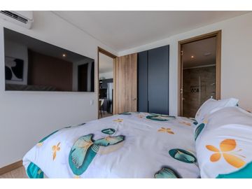 SE VENDE APARTAMENTO EN MURANO CENTRO - EL CABRERO