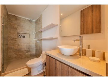 SE VENDE APARTAMENTO EN MURANO CENTRO - EL CABRERO