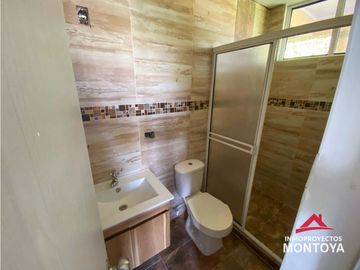 Casa-finca a 5 minutos de Alcalá, Valle