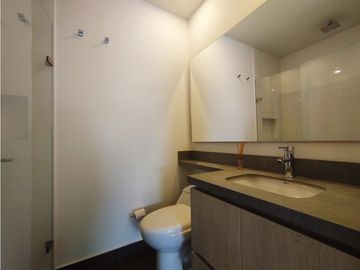 Arriendo Apartamento con acabados de lujo en altos del poblado