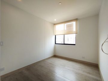 Arriendo Apartamento con acabados de lujo en altos del poblado