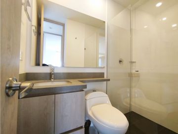 Arriendo Apartamento con acabados de lujo en altos del poblado