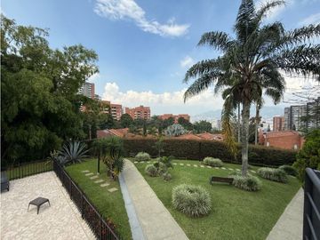 Venta de casa en Envigado- Sector Benedictinos [CM]