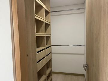 EN ARRIENDO APARTAMENTO SECTOR LAS PALMAS COUNTRY CLUB EL POBLADO