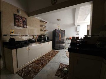 CASA EN VENTA BARRIO GRAN LIMONAR