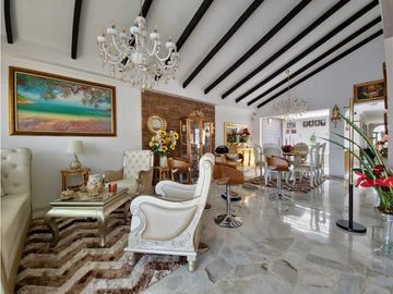 CASA EN VENTA BARRIO GRAN LIMONAR