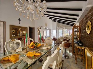 CASA EN VENTA BARRIO GRAN LIMONAR