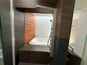 Venta Excelente Remodelada en Lomas Angelopolis I Cluster 999