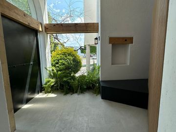 Venta Excelente Remodelada en Lomas Angelopolis I Cluster 999