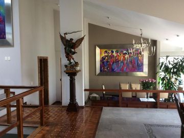 Hermosa Casa en Venta y Renta en Bosques de las Lomas