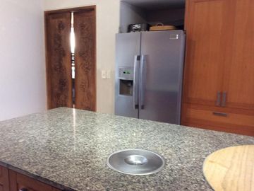 Hermosa Casa en Venta y Renta en Bosques de las Lomas