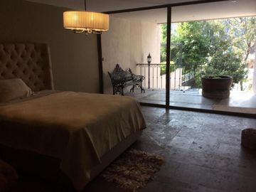 Hermosa Casa en Venta y Renta en Bosques de las Lomas