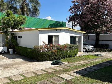Casa en Fraccionamiento Jardines de Reforma