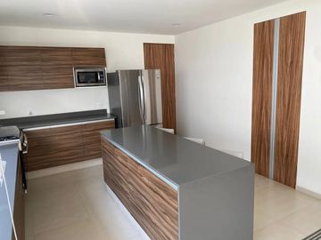 VENTA DE CASA EN RESIDENCIAL ZIRANDA EN METEPEC