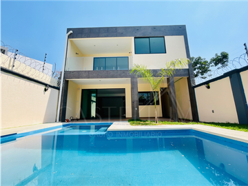 Casa con alberca en venta, Pedregal de las Fuentes  Jiutepec, Morelos