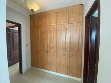 SE VENDE PH VICTORIA TOWER EN OBARRIO  GANGA!!!