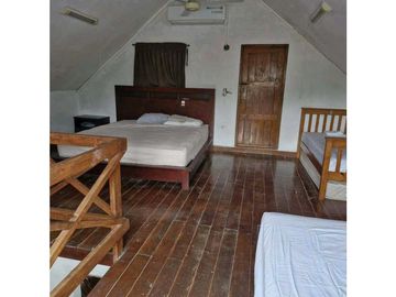 VENDO CASA EN CERRO AZUL