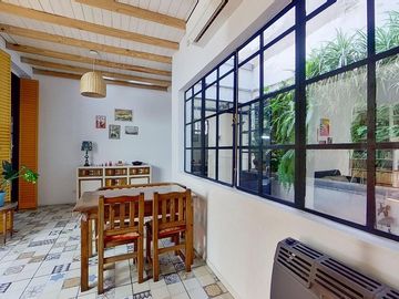 VENTA PH 3 AMBIENTES CON PATIO EN ALMAGRO