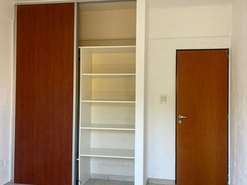 VENTA DEPARTAMENTO 2 AMBIENTES CON BALCÓN EN MORON