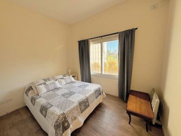 VENTA CASA EXCLUSIVO BARRIO LA ARBOLADA 5 AMB
