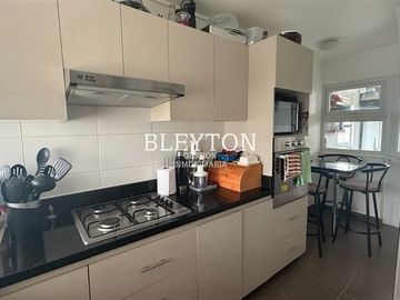 Casa en Venta en El Rincón 460