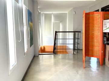 VENTA CASA MATHEU 4 AMB CON PILETA APTA CREDITO