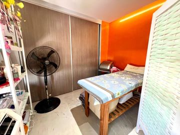 VENTA CASA MATHEU 4 AMB CON PILETA APTA CREDITO