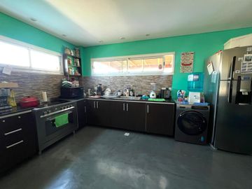 VENTA CASA MATHEU 4 AMB CON PILETA APTA CREDITO