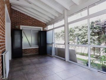 VENTA CASA 4 AMBIENTES-COUNTRY BANCO PROVINCIA