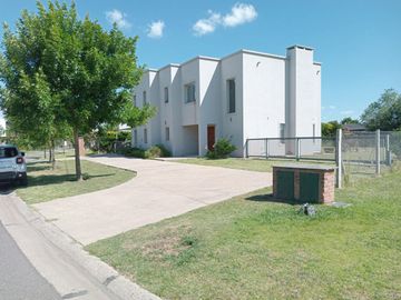 ALQUILER CASA 4 AMB SAN FRANCISCO-VILLANUEVA-TIGRE