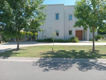 ALQUILER CASA 4 AMB SAN FRANCISCO-VILLANUEVA-TIGRE