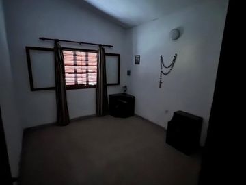 SE VENDE CASA QUINTA A REFACCIONAR A 100 M DEL RIO